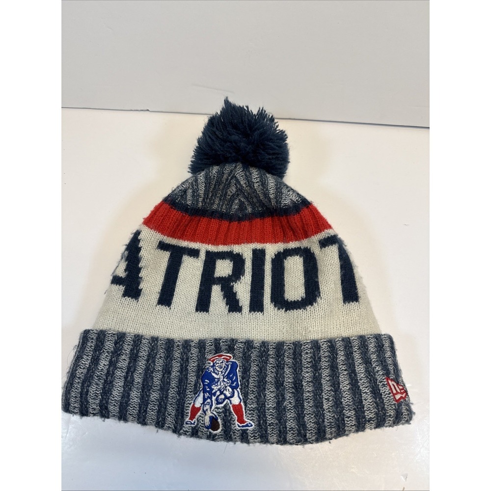 New‎ England Patriots 2013 Sideline Beanie Pom Hat NFL New Era Brady READ